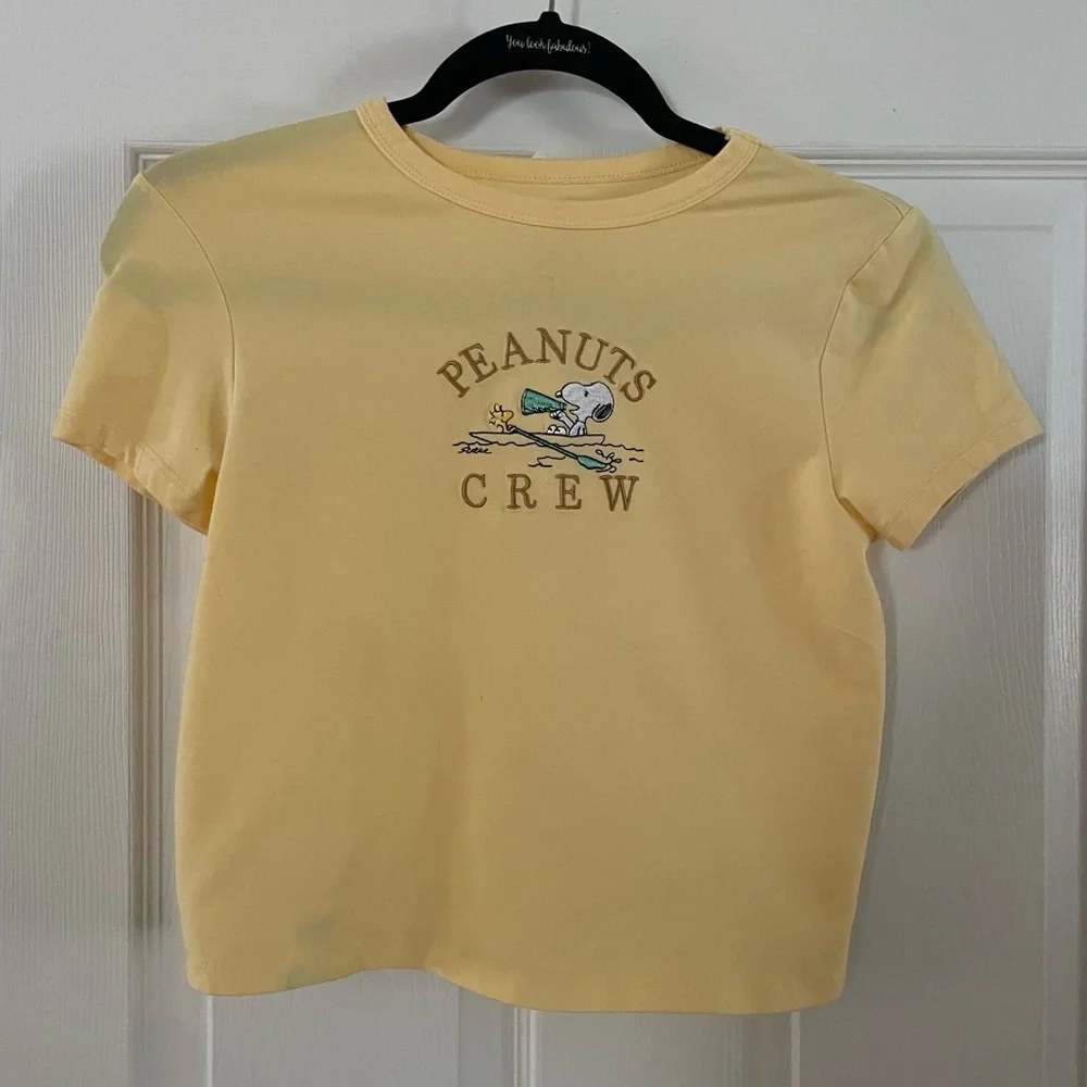 Peanuts Yellow Snoopy Girls T-Shirt Large - Picture 1 of 4